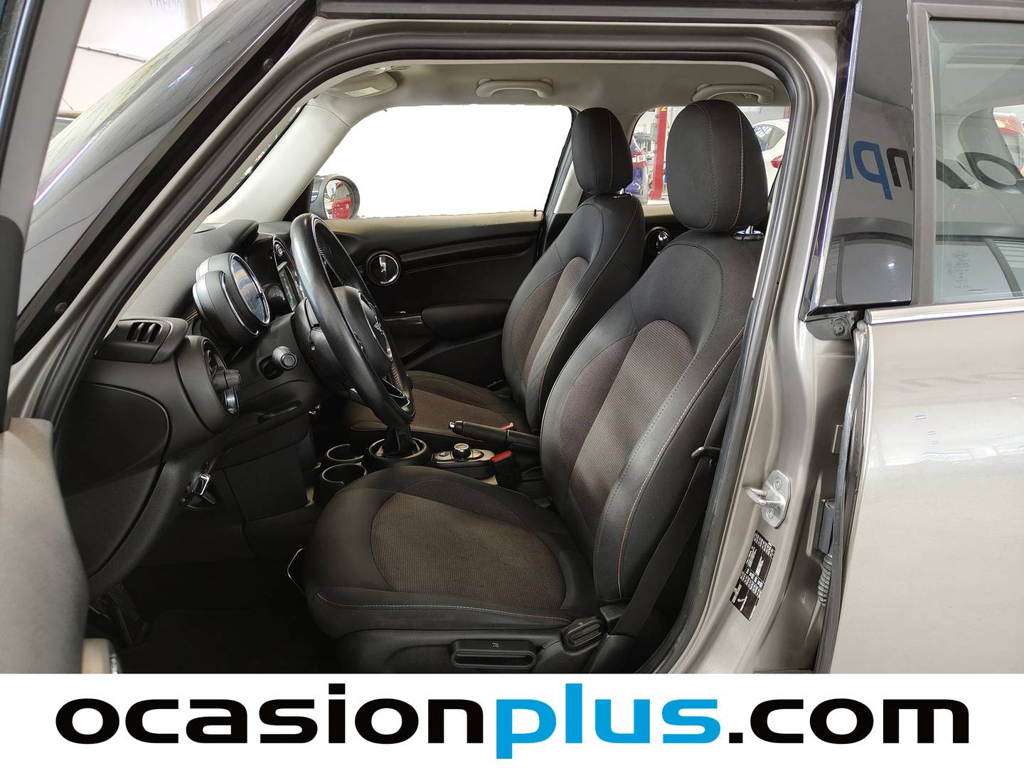 Foto Mini MINI MINI MINI 5 Puertas Cooper (136 CV)