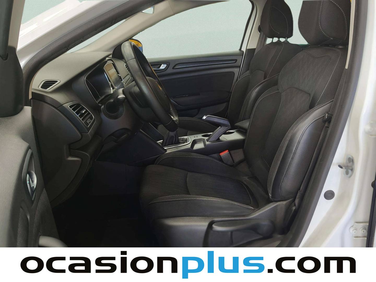 Foto asientos delanteros Renault Mégane Renault Megane Limited TCe (115 CV)