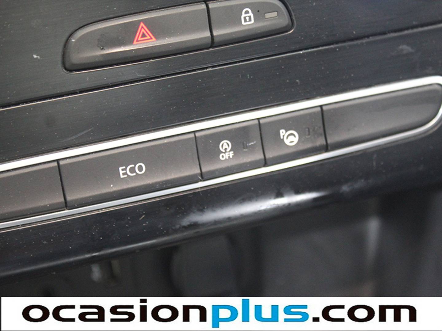 Foto Renault Mégane Renault Megane Sport Tourer Zen TCe (140 CV) GPF