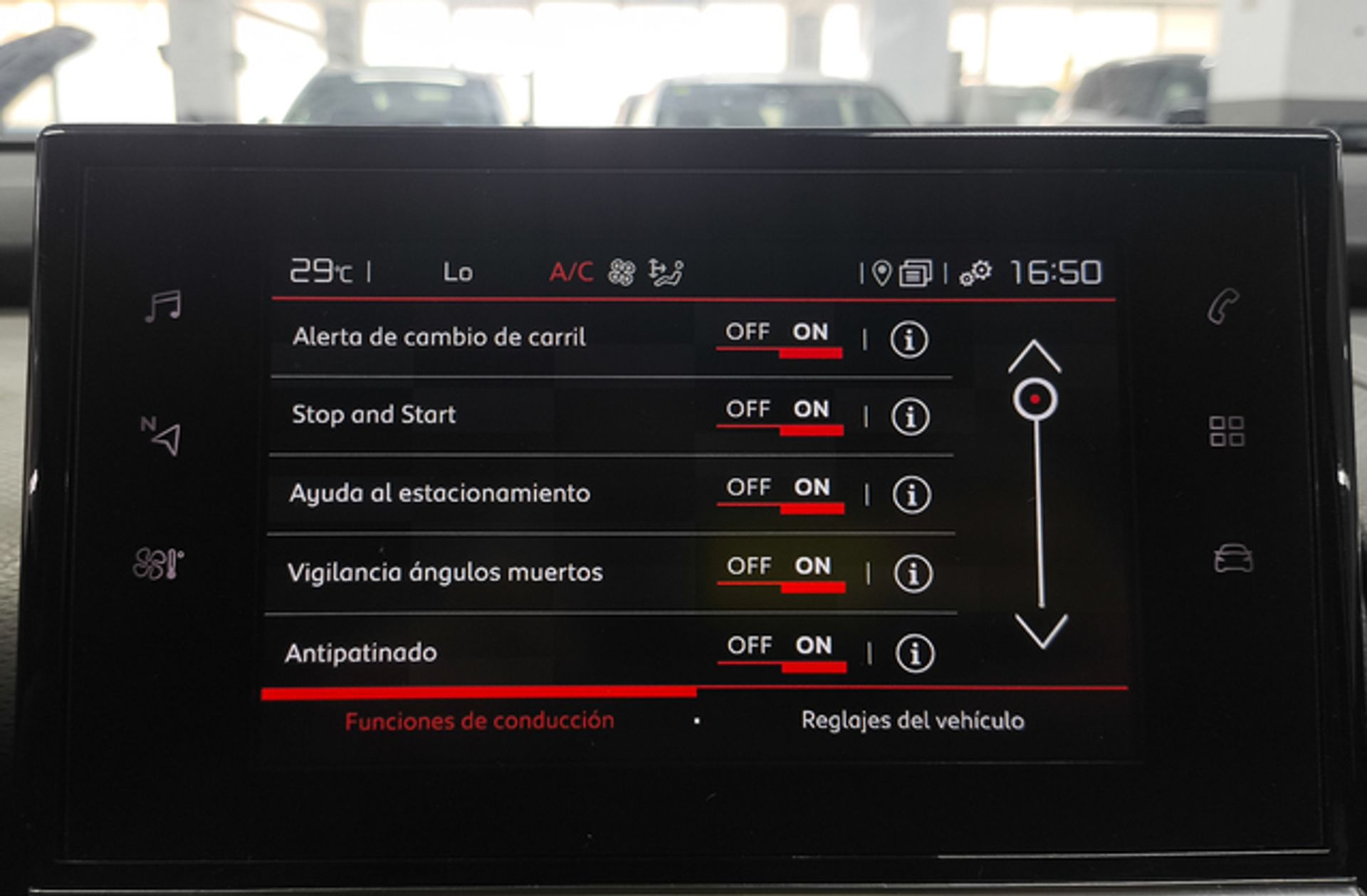 Citroën C4 Cactus BlueHDi 100 Shine - foto 12