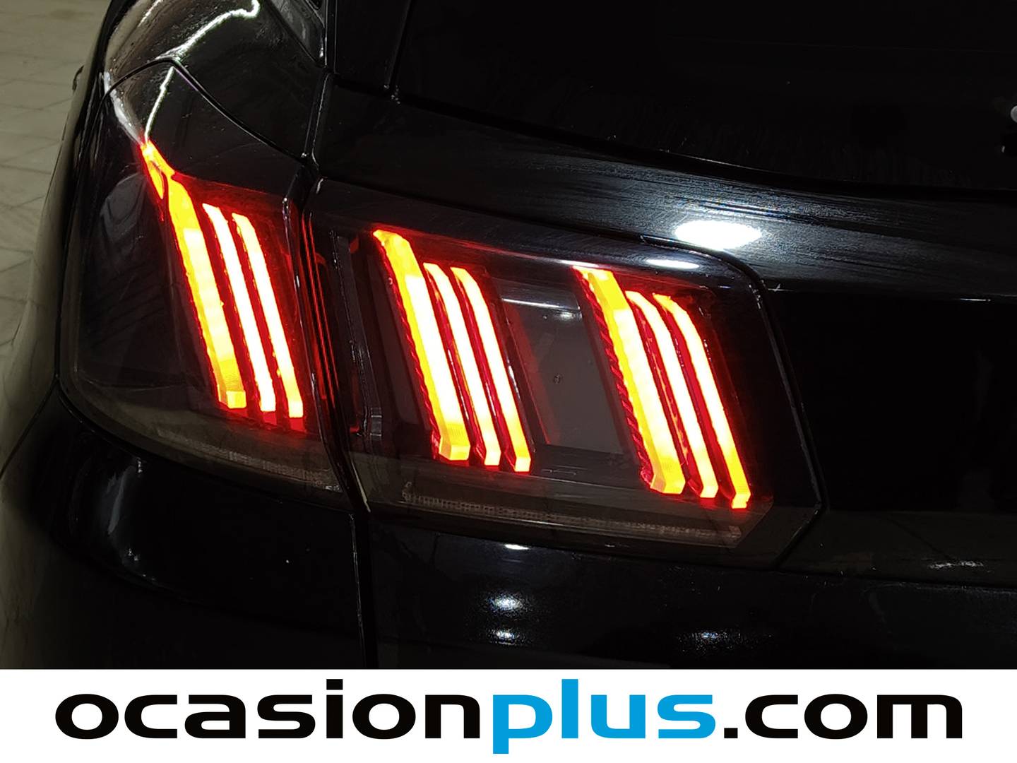 Foto Peugeot 3008 Hybrid Peugeot 3008 Hybrid 300 Allure Pack e-EAT8 (300 CV)