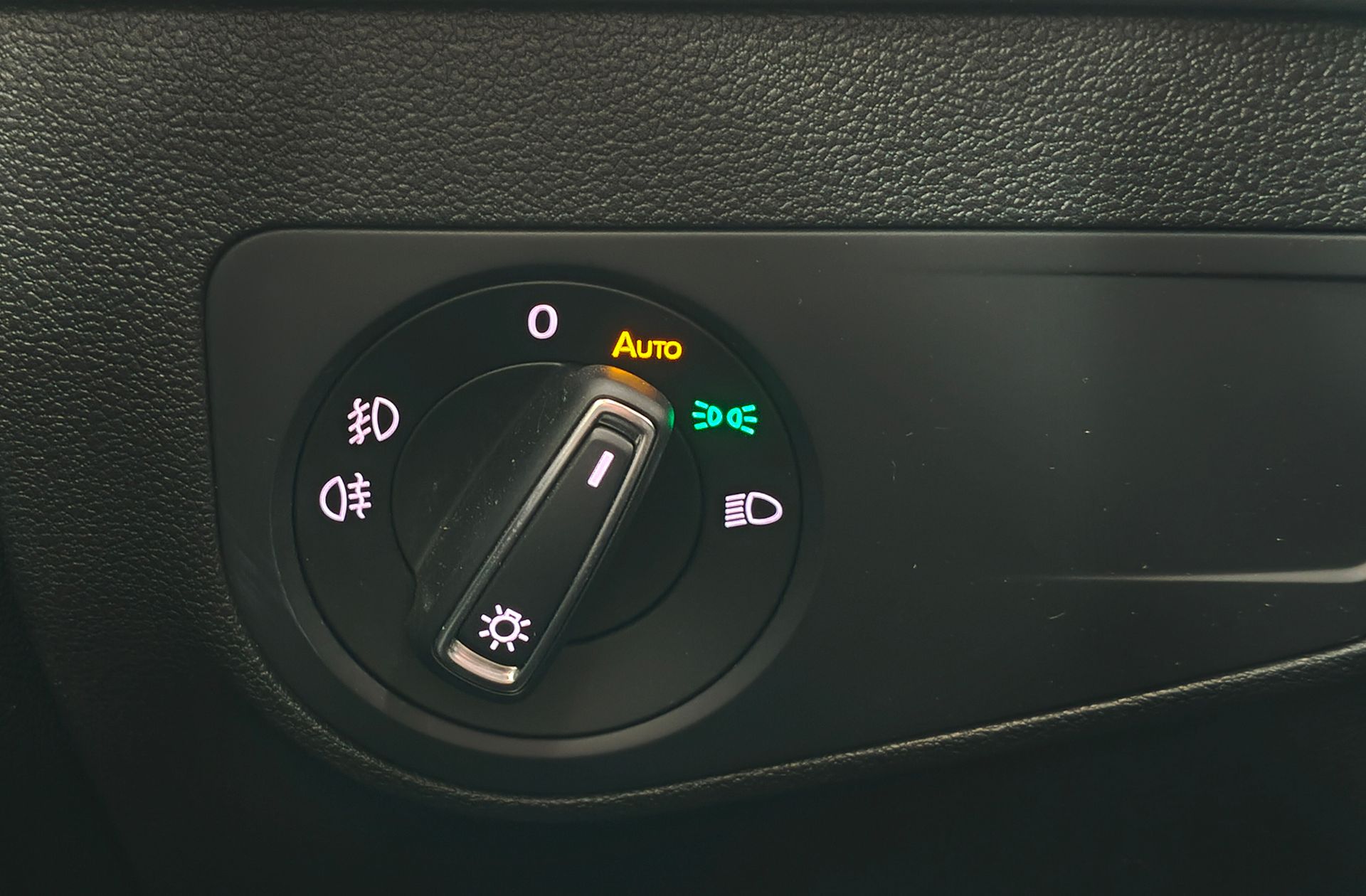 Volkswagen Tiguan Advance 1.5 TSI - foto 28