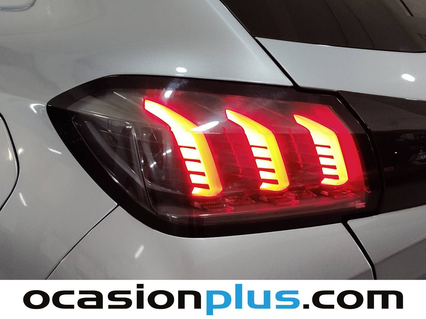 Foto Peugeot 208 Peugeot 208 PureTech 100 GT (100 CV)