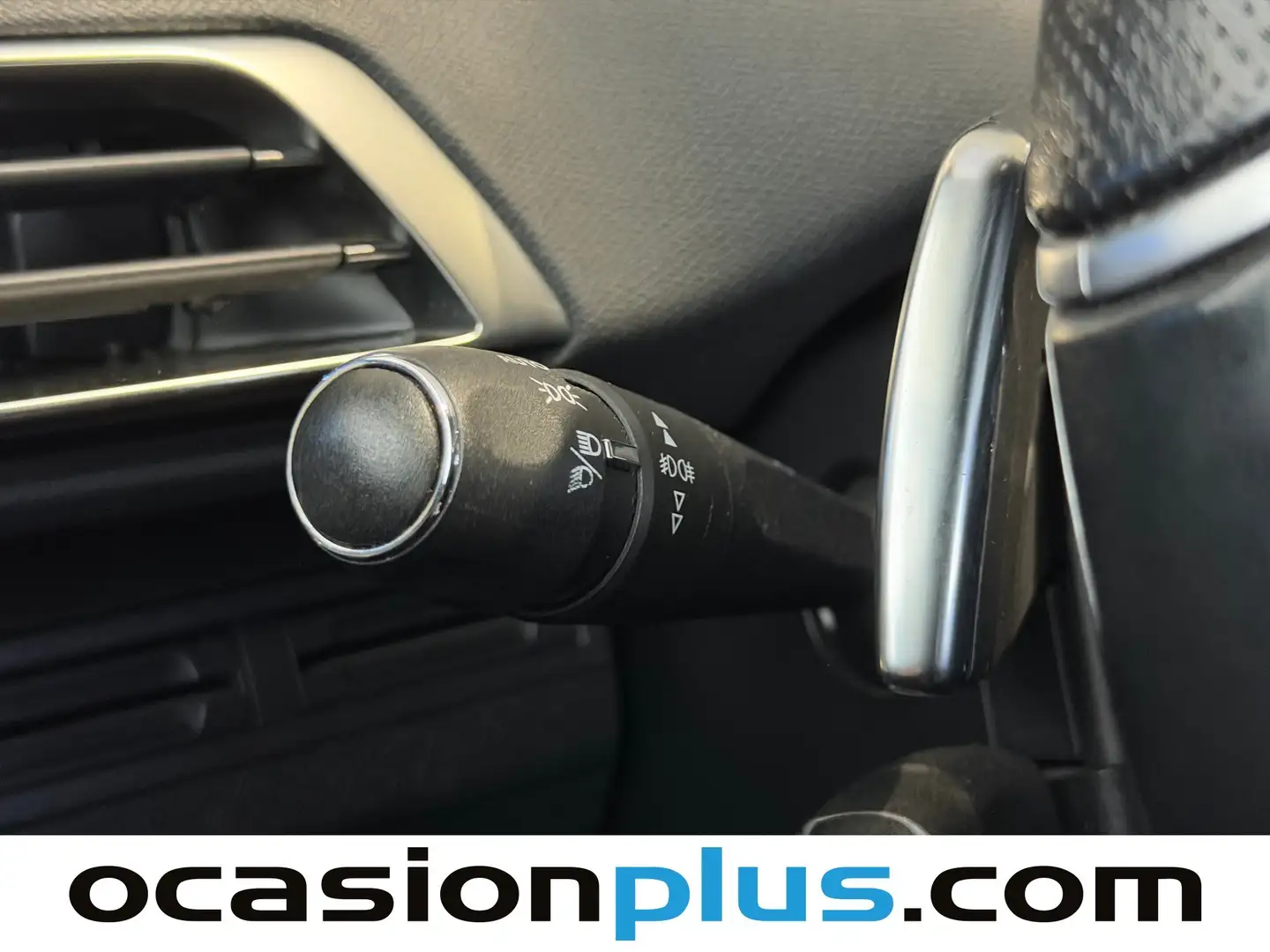 Foto Peugeot 5008 Peugeot 5008 BlueHDI 130 S&S GT Line EAT8 (130 CV)