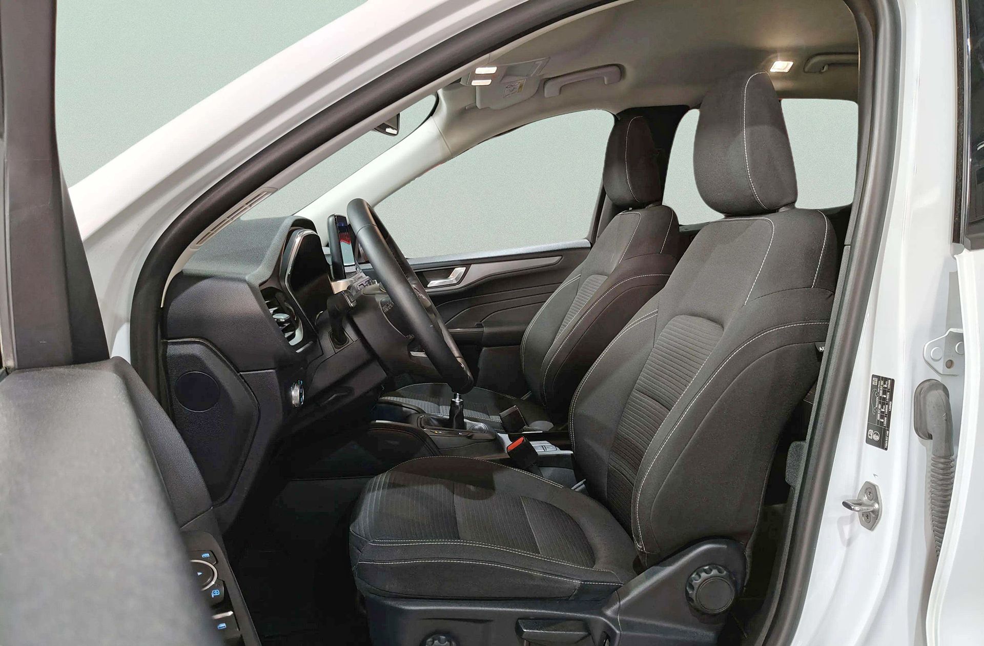 Ford Kuga 1.5 EcoBlue Titanium - foto 15