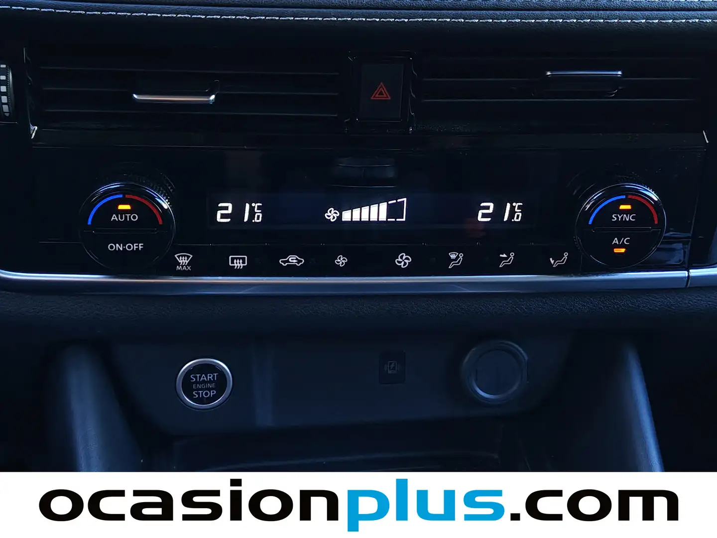 Foto Nissan QASHQAI Nissan Qashqai DIG-T 140 N-Connecta (140 CV)