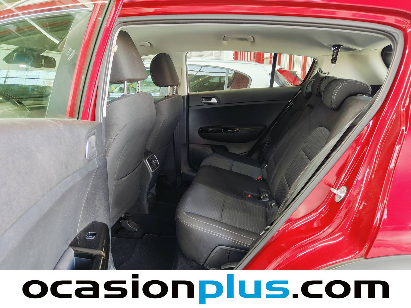 Foto asientos traseros KIA Sportage KIA Sportage 1.6 MHEV Drive 4x2 (136 CV)