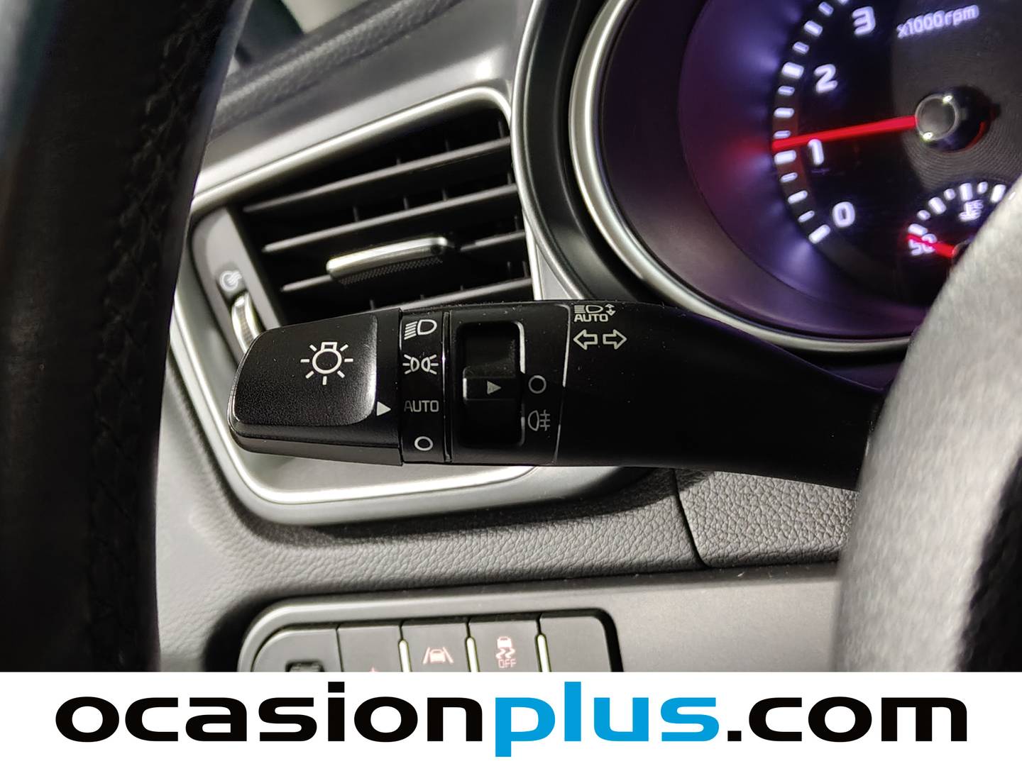 Foto KIA Ceed Kia Ceed 1.0 T-GDi Concept (120 CV)