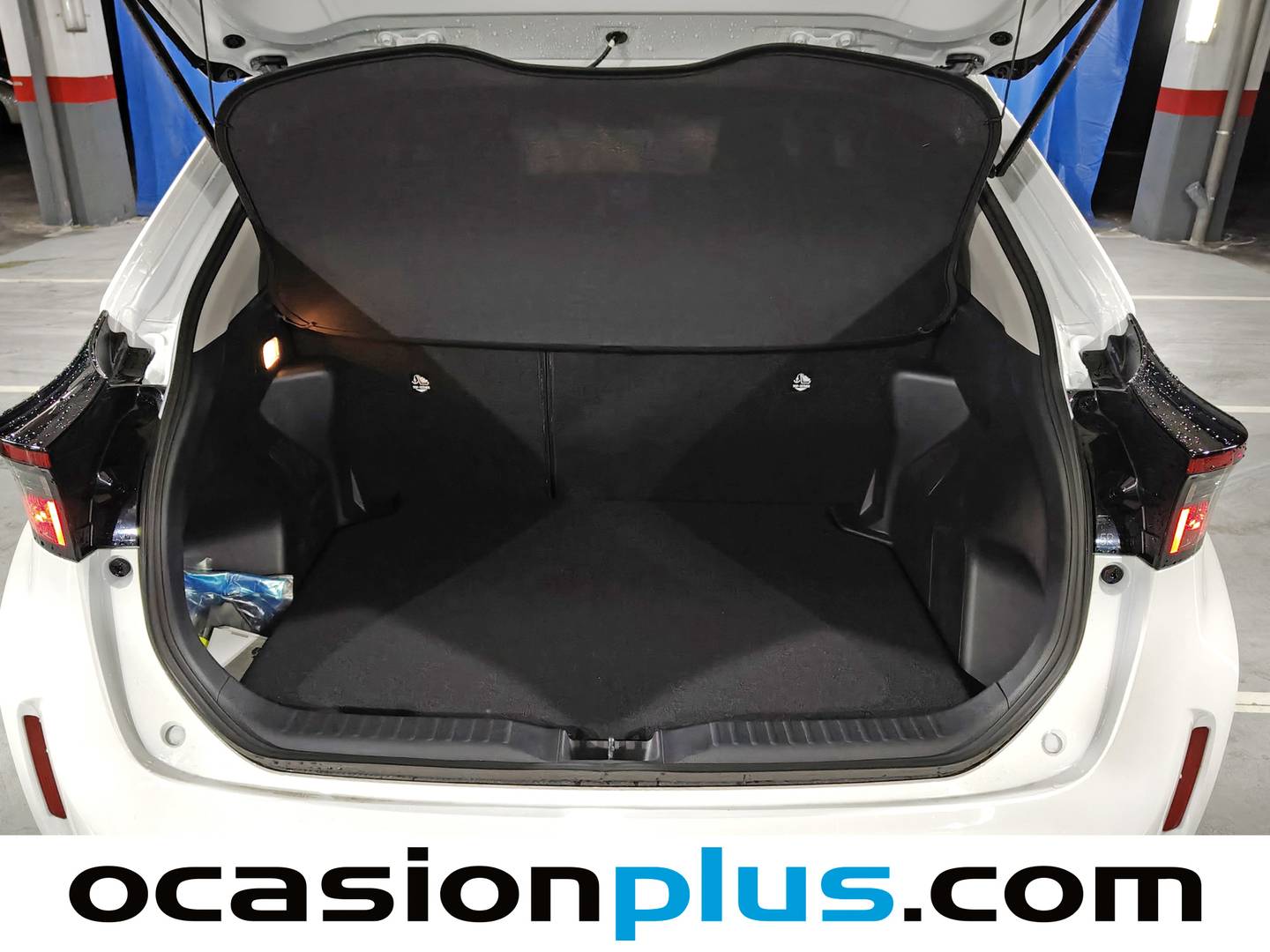 Foto Toyota Yaris Cross Toyota Yaris Cross 120H Business Plus (116 CV)