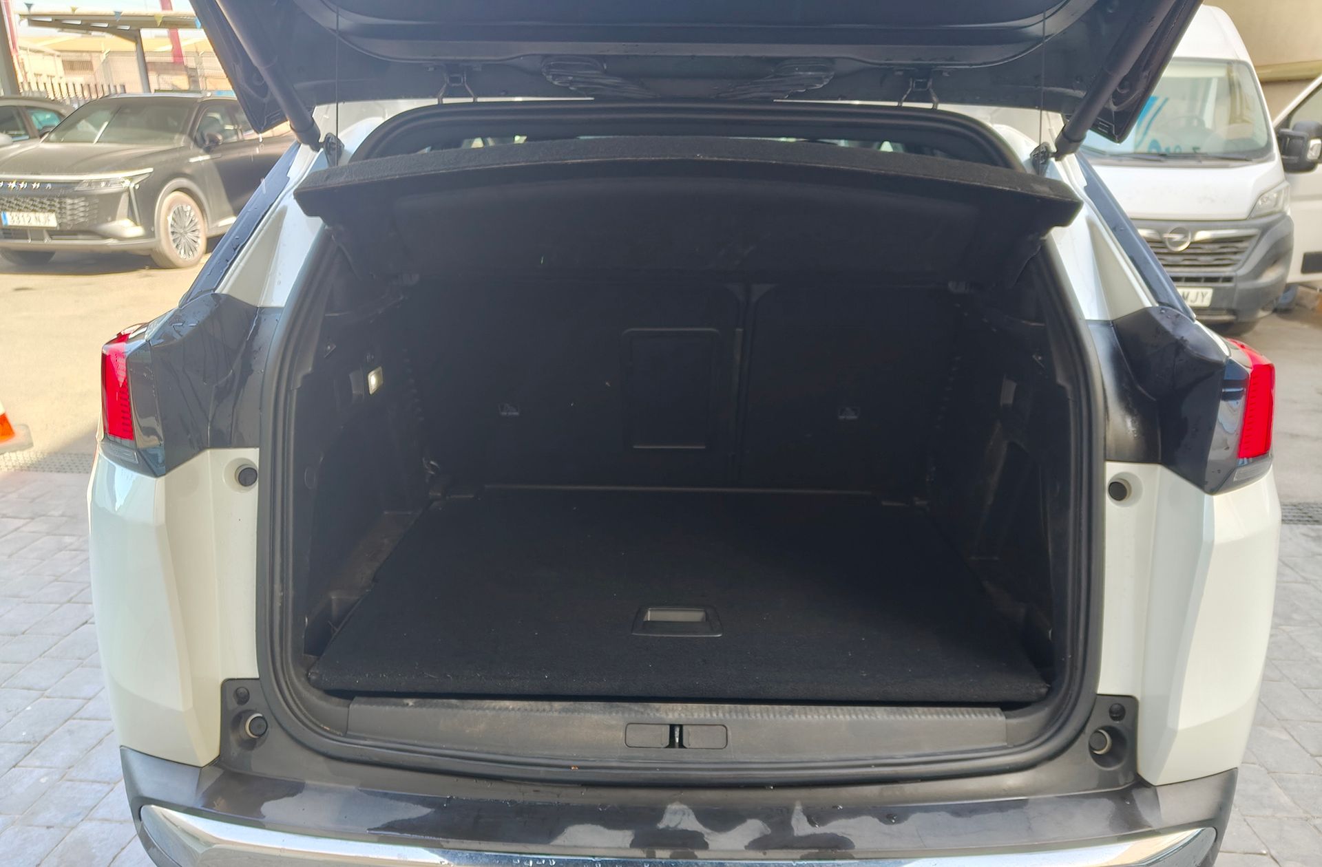 Peugeot 3008 BlueHDi 120 GT-Line - foto 17