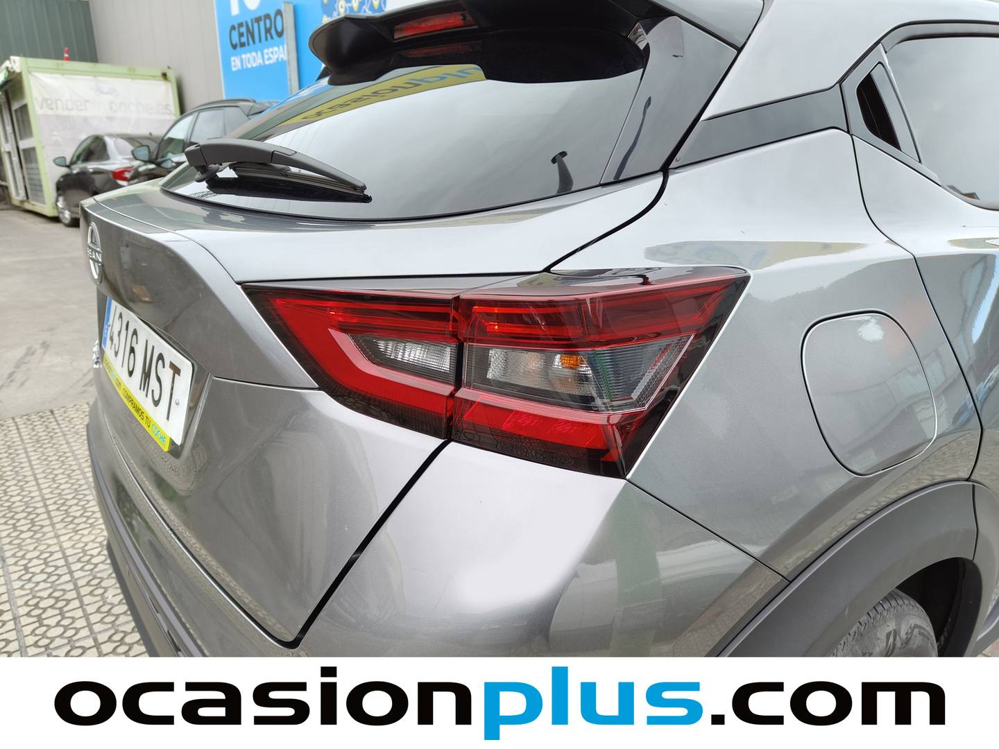 Foto Nissan JUKE Nissan Juke DIG-T N-Connecta 4x2 DCT (114 CV)