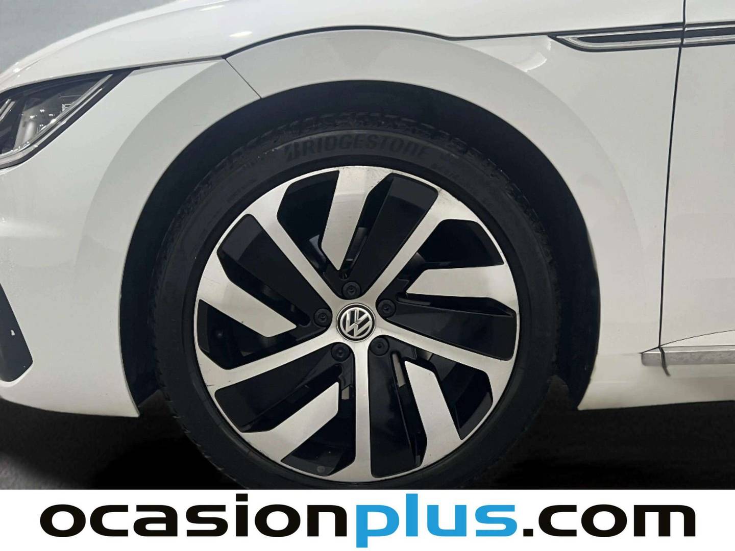 Foto Volkswagen Arteon Volkswagen Arteon R-Line 2.0 TSI (190 CV) DSG