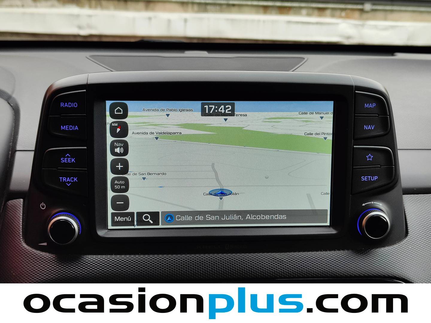 Extras y acabados del Hyundai Kona Hyundai Kona 1.0 TGDi Tecno 4x2 AEB (120 CV)