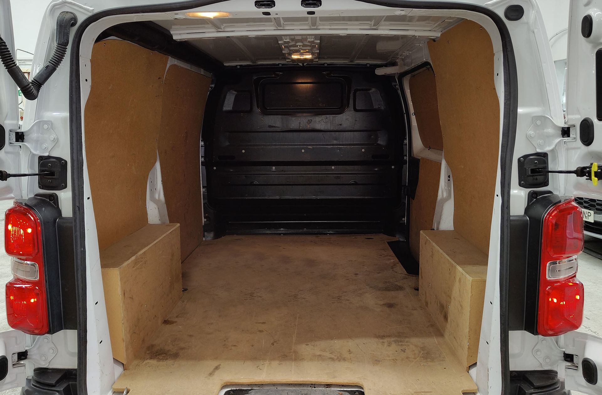 Fiat Scudo Furgon 1.5 BlueHDi L2 - foto 18