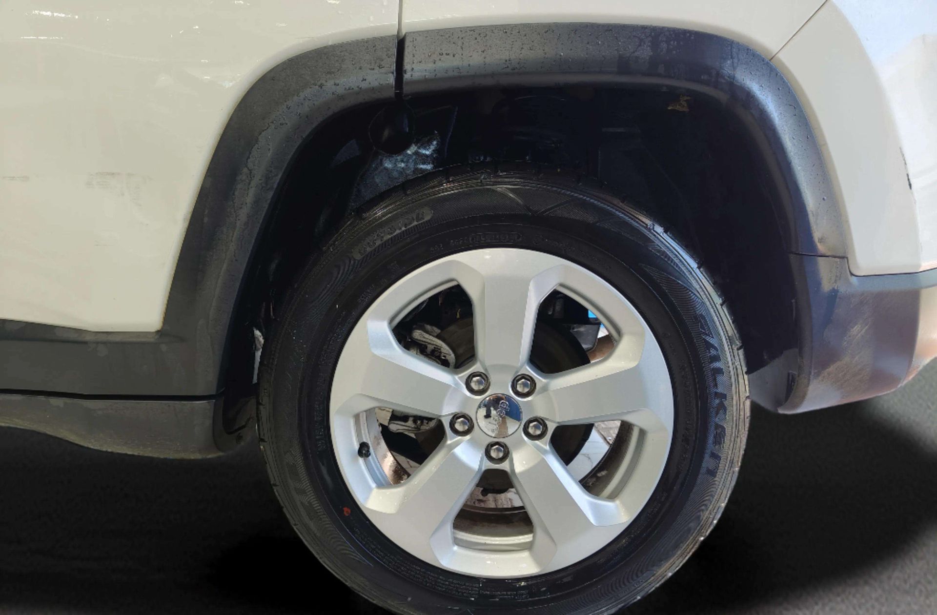 Jeep Compass 1.4 MultiAir Longitude 4x2 - foto 30