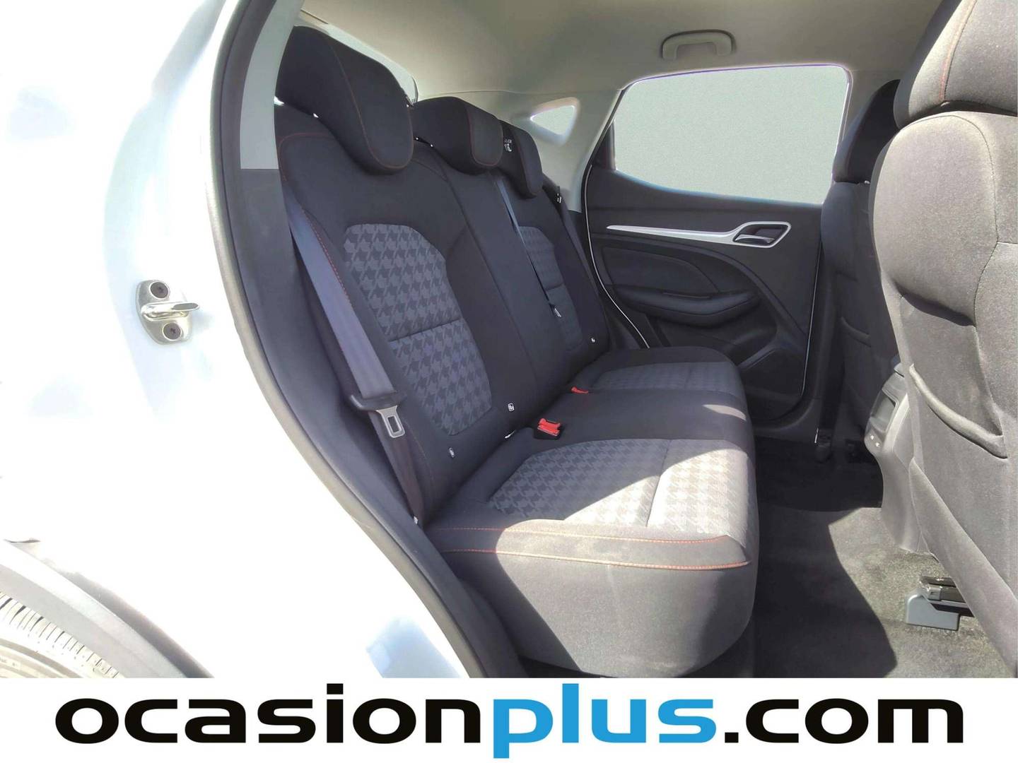 Foto MG ZS MG ZS 1.5 Comfort (106 CV) siete plazas
