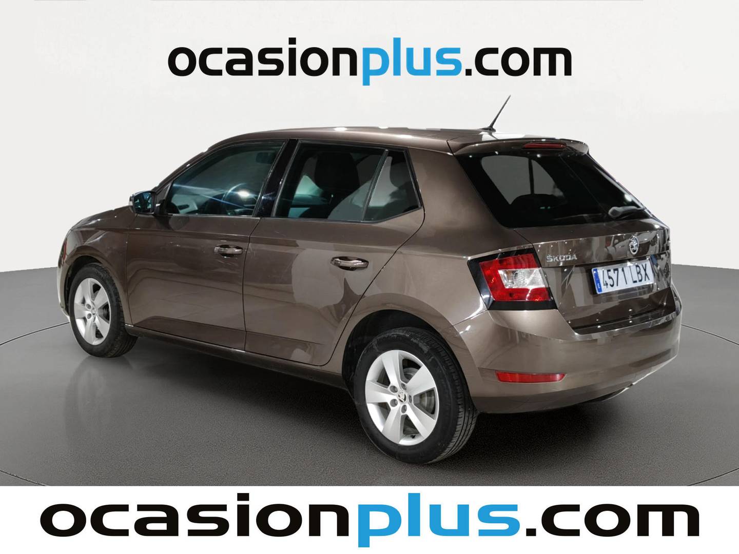 Foto trasera Skoda Fabia Skoda Fabia 1.0 MPI Like 55 kW (75 CV) izquierda