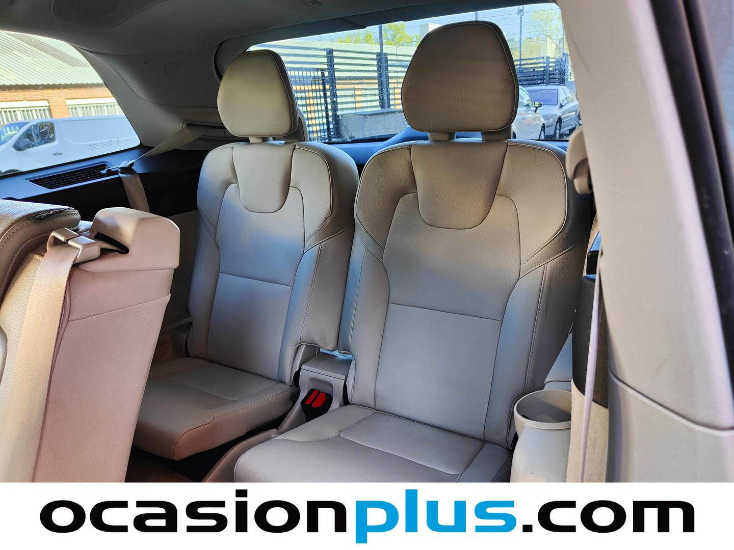 Volvo XC90 Volvo XC90 D5 Momentum B AWD Auto  (235 CV) 7 Plazas de ocasión