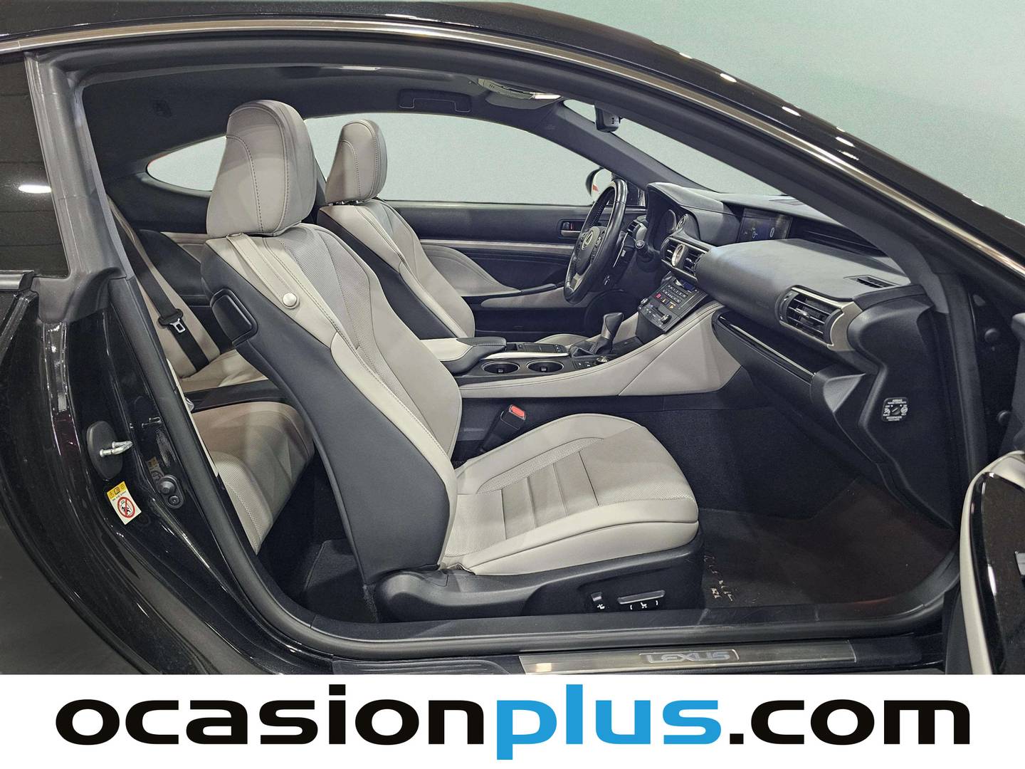 Lexus RC Lexus RC 300h Executive Navigation (223 CV) de ocasión
