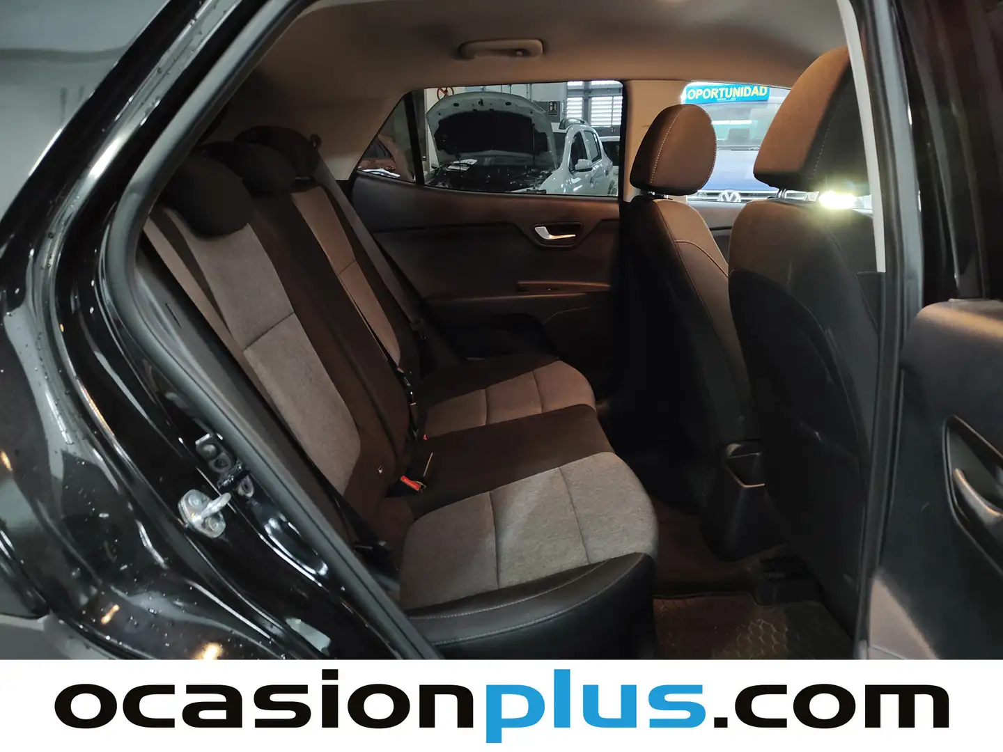 Foto KIA Stonic Kia Stonic 1.0 T-GDi Concept (100 CV)