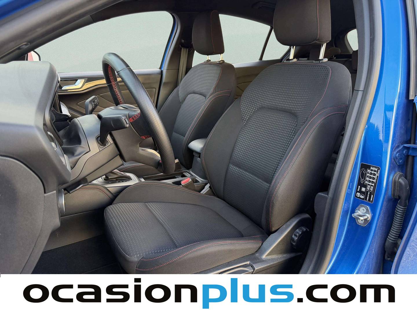 Foto asientos delanteros Ford Focus Ford Focus 1.0 Ecoboost MHEV ST-Line X Auto (155 CV)