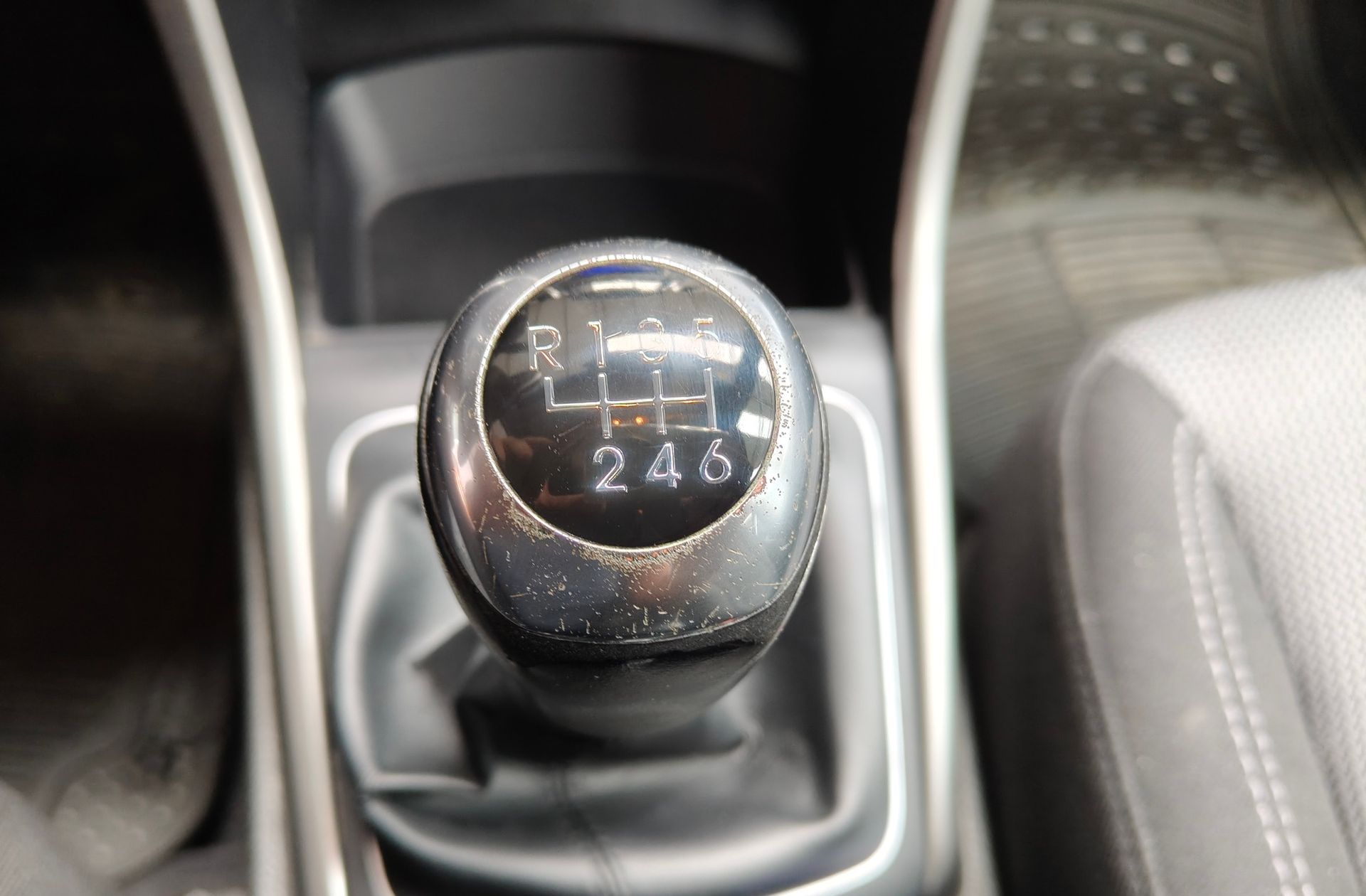 Hyundai i30 1.6 GDi BlueDrive Tecno - foto 5