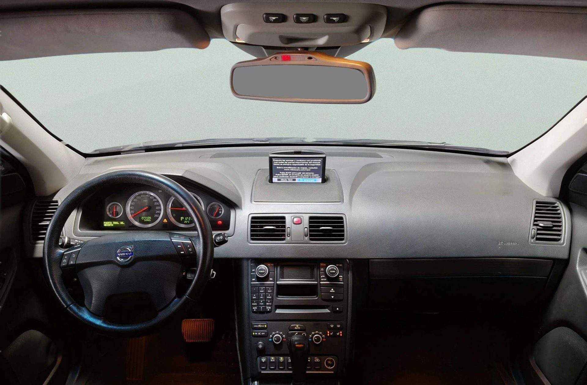 Volvo XC90 D5 Executive - foto 10