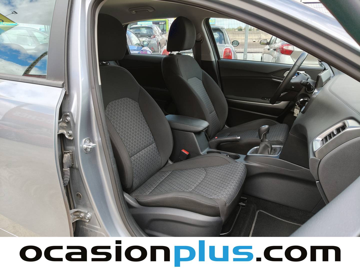 KIA Ceed KIA Ceed 1.0 T-GDi Concept (100 CV) km 0