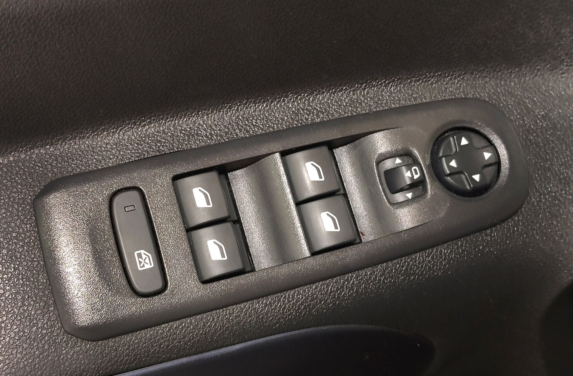 Peugeot Rifter BlueHDi 130 Allure Long 7 plazas - foto 33