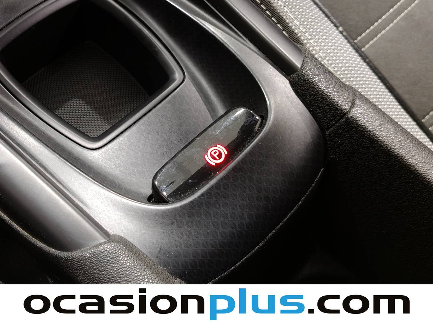 Equipamiento del DS DS 4 Crossback DS DS 4 Crossback 1.6 BlueHDI Style (120 CV)