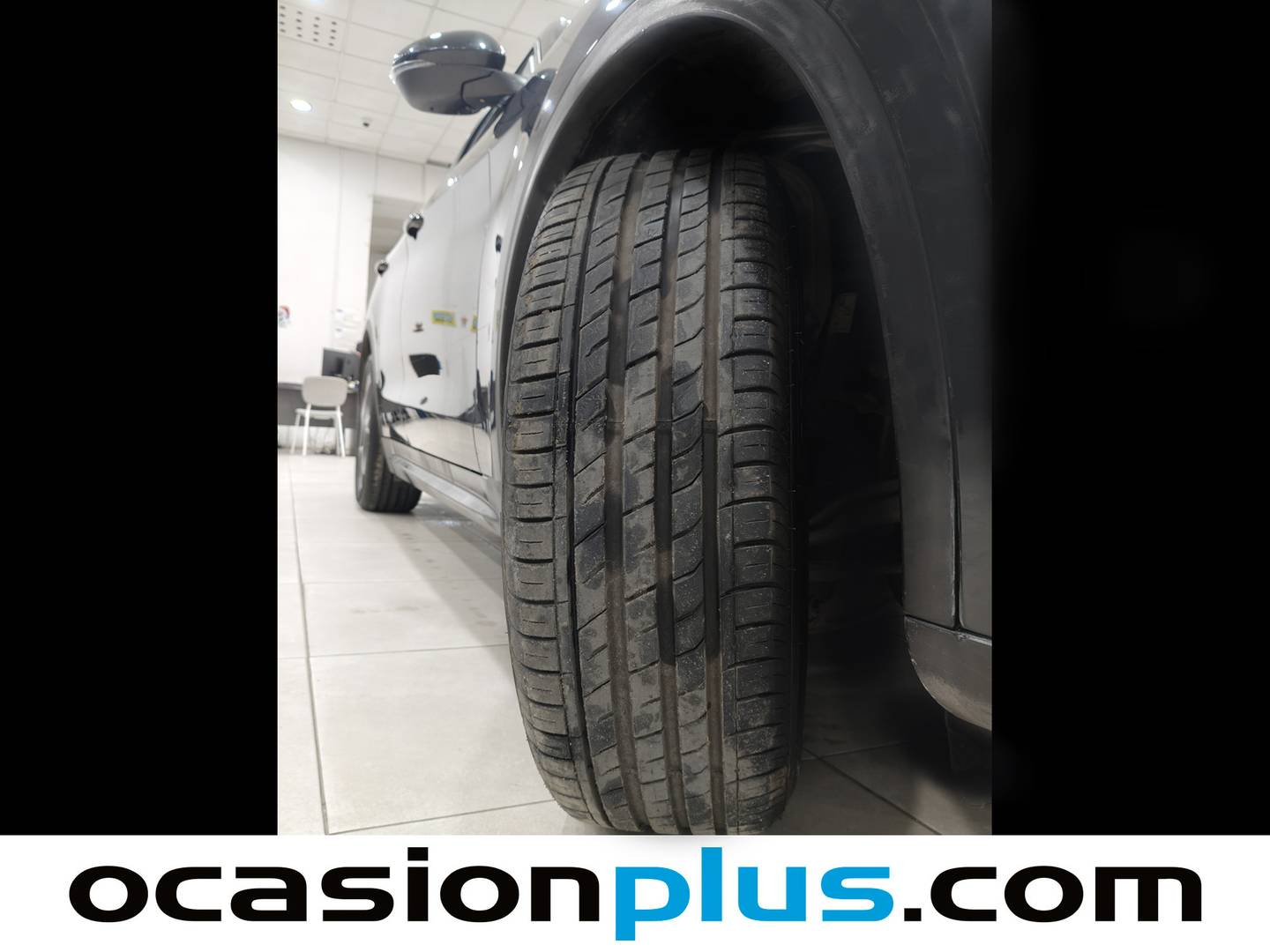 Foto Alfa Romeo Stelvio Alfa Romeo Stelvio 2.0 Gasolina Sprint Q4 Auto (200 CV)