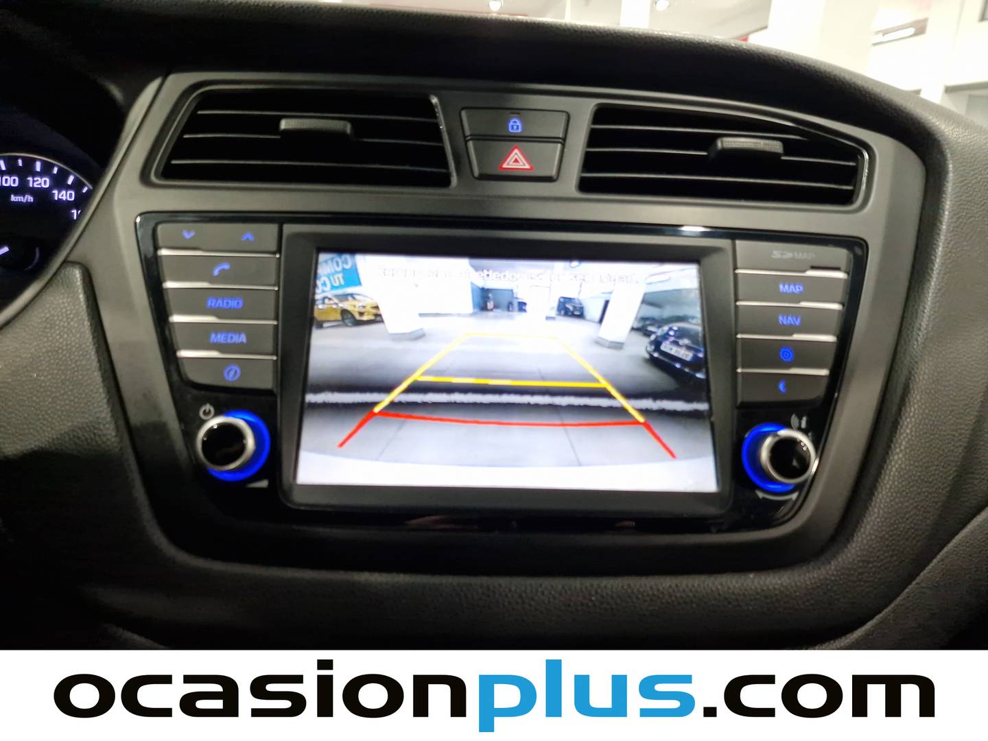Equipamiento del Hyundai i20 Hyundai i20 1.2 MPI Elegant Nav (84 CV)