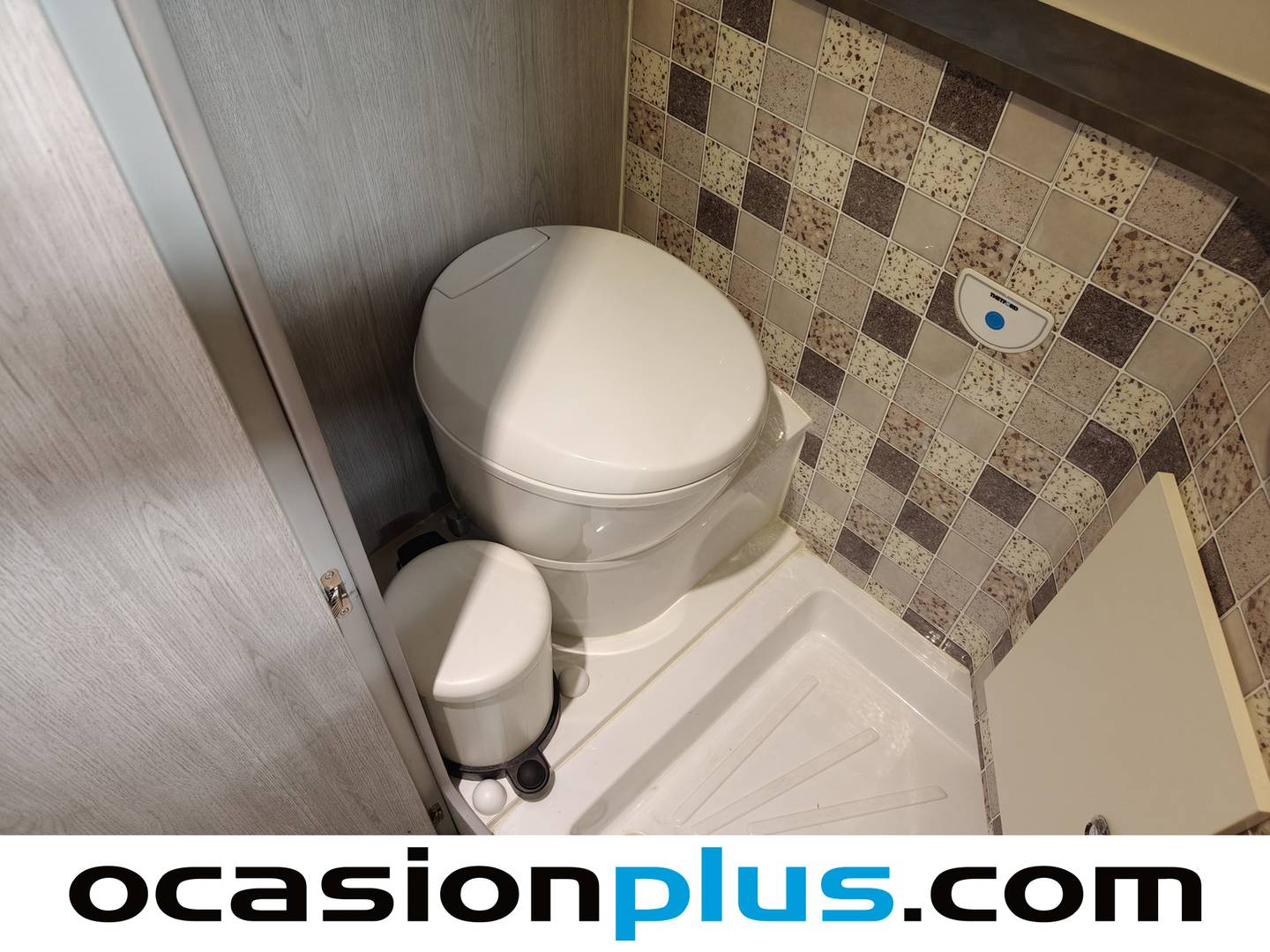 Foto Citroën Jumper Citroen Jumper Furgon BlueHDi 130 35 L3H2 Camperizada (131 CV)