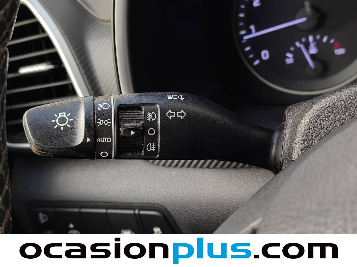 Hyundai Tucson Hyundai Tucson 1.6 GDI SLE 4x2 (132 CV) seminuevo