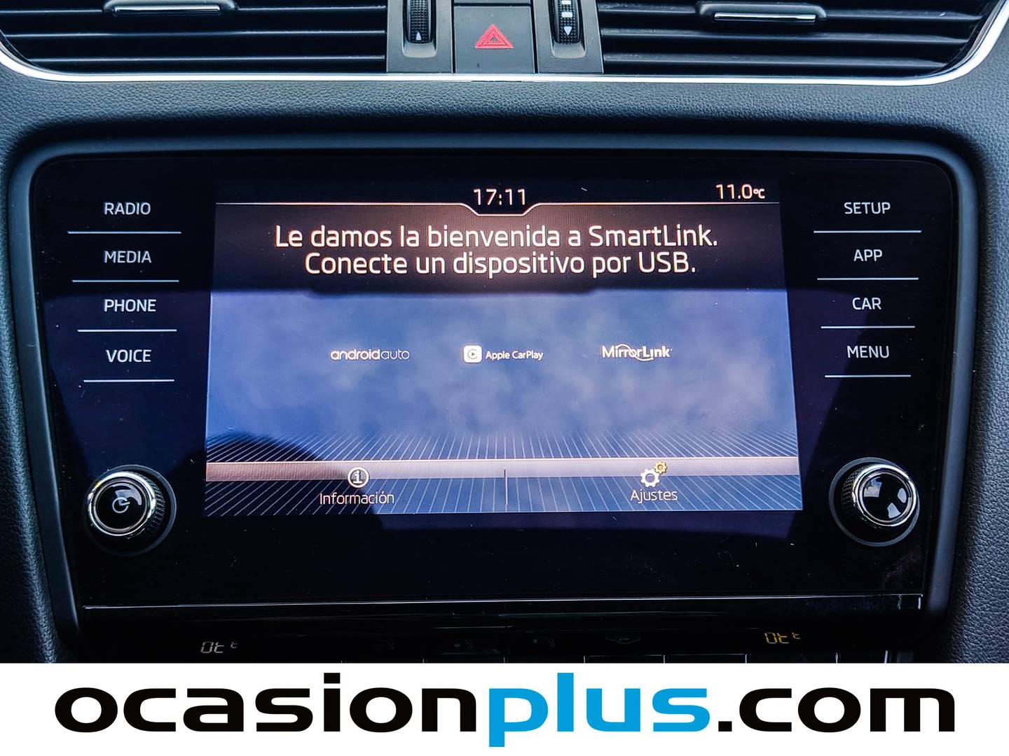 Foto Skoda Octavia Skoda Octavia Combi 1.5 TSI Like DSG (150 CV)