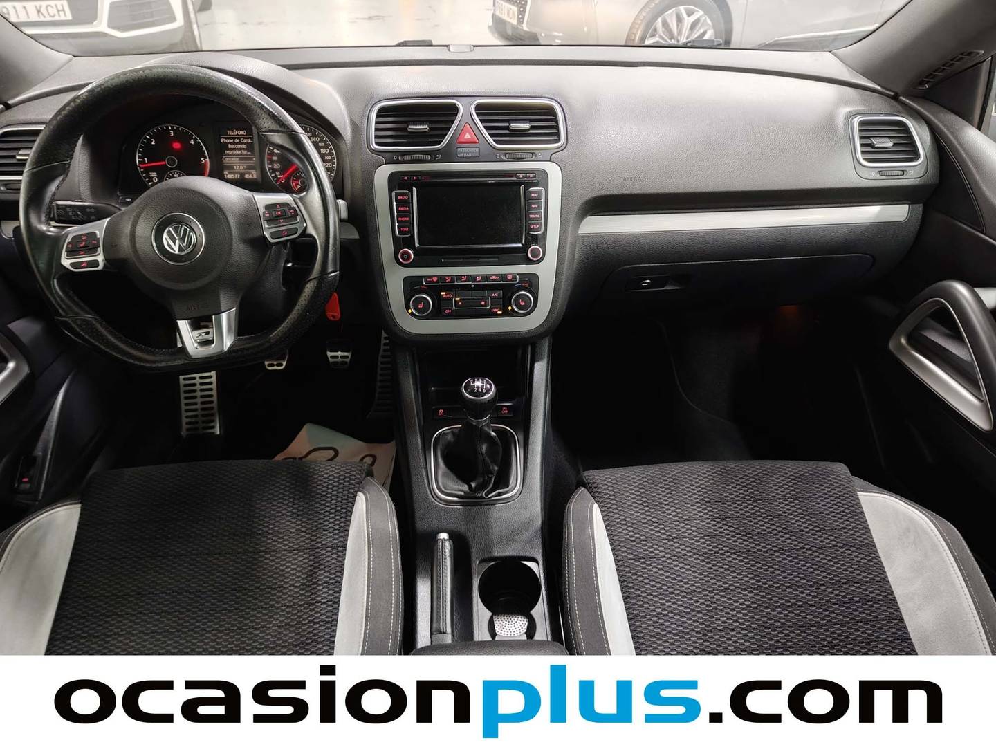 Foto Volkswagen Scirocco Volkswagen Scirocco 2.0 TDI BMT  Pack R-line (140 CV)