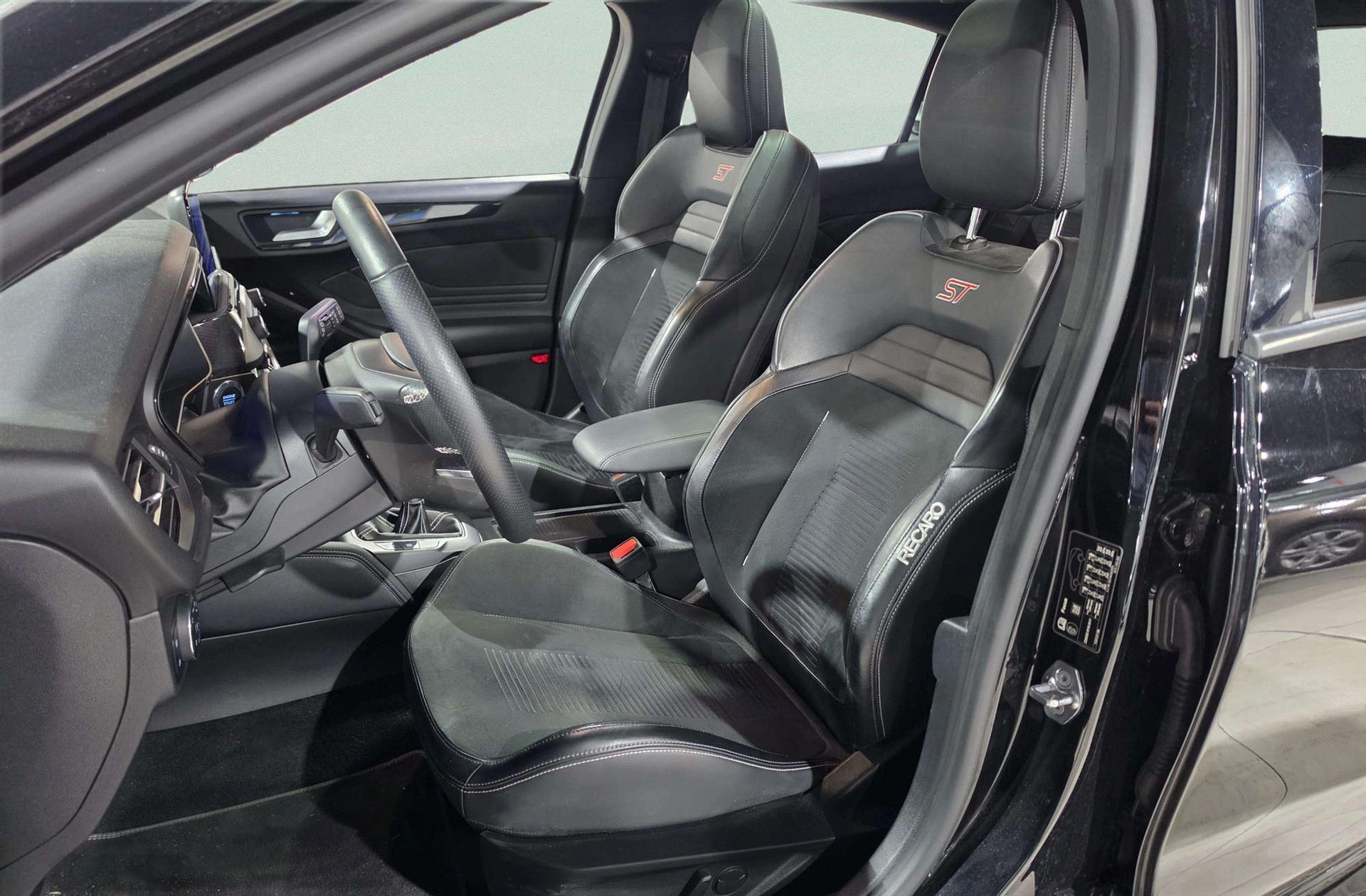 Ford Focus 2.3 EcoBoost ST - foto 15