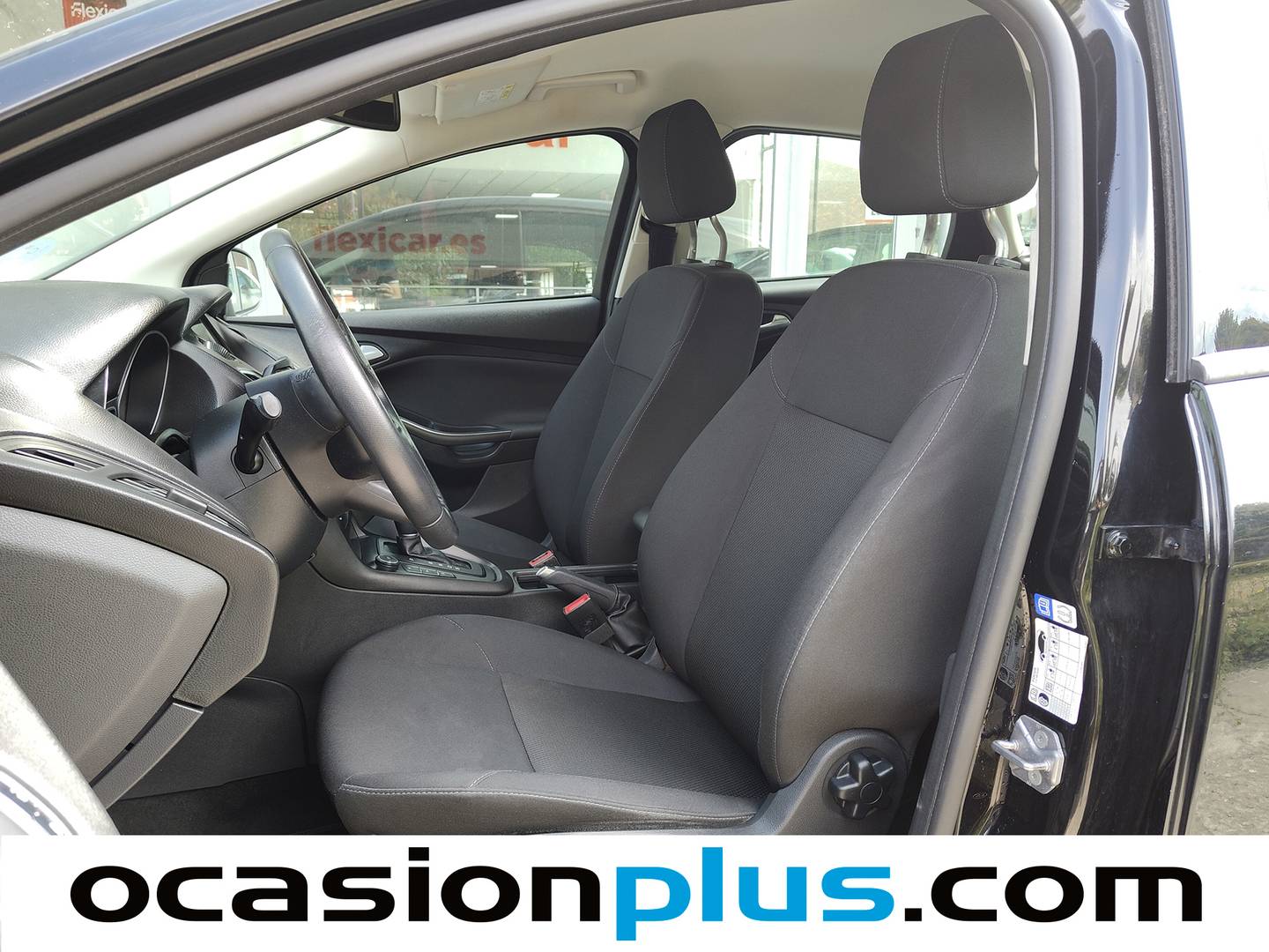 Foto asientos delanteros Ford Focus Ford Focus 1.0 Ecoboost S&S Titanium Auto (125 CV)