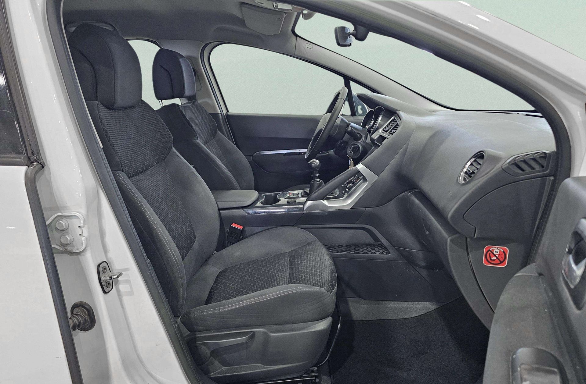 Peugeot 3008 1.6 HDi Active FAP - foto 15