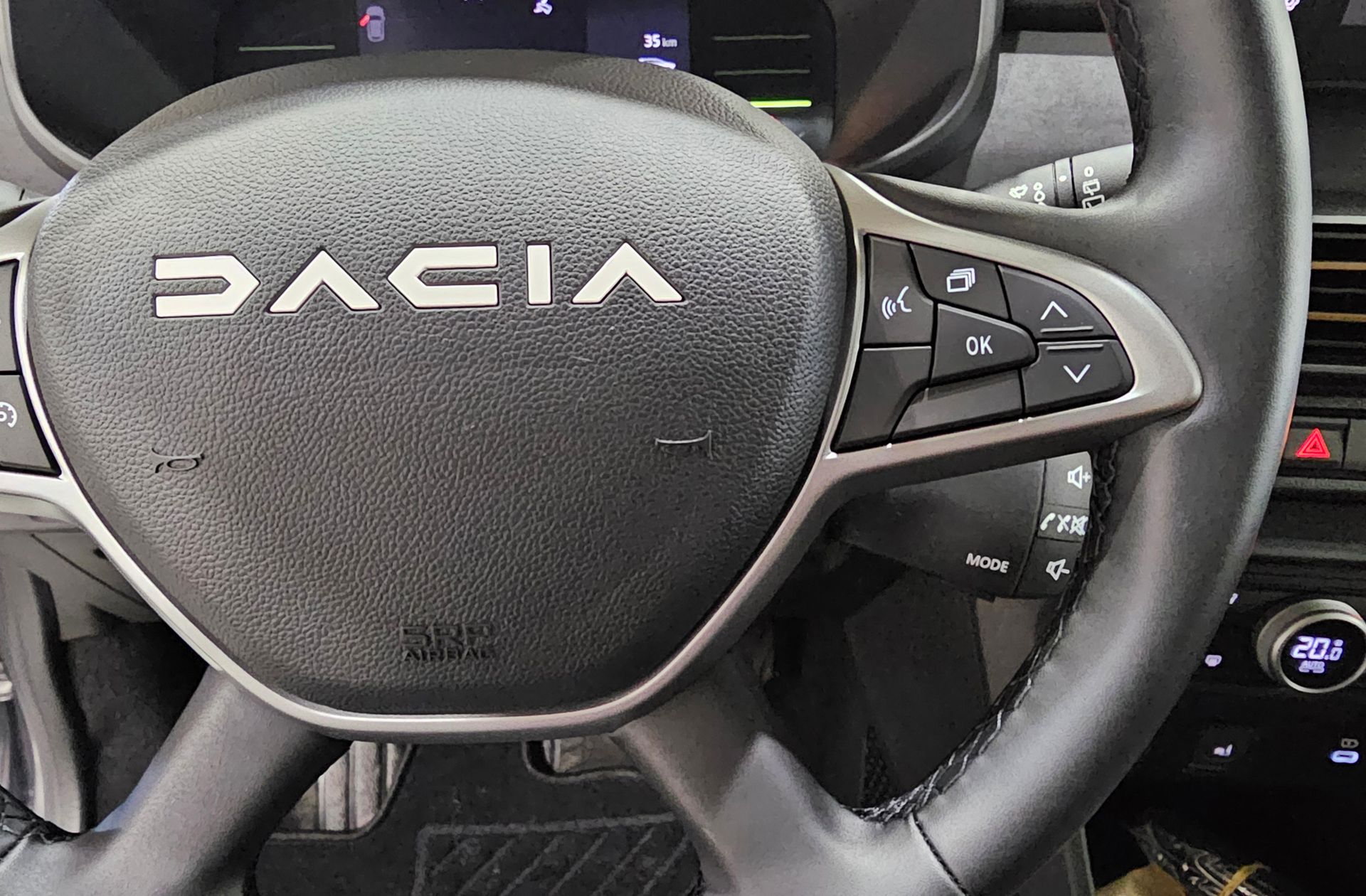 Dacia Jogger Extreme Go Hybrid - foto 26