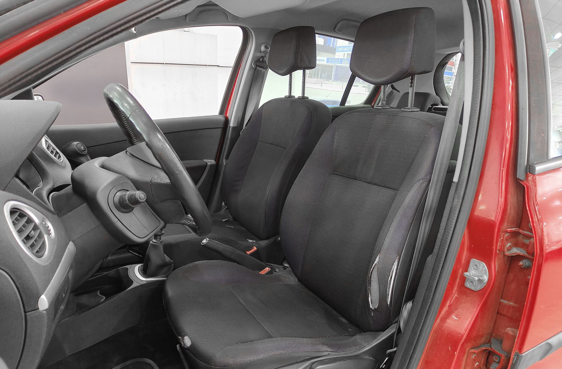 Renault Clio 1.5 dCi Confort Dynamique - foto 8