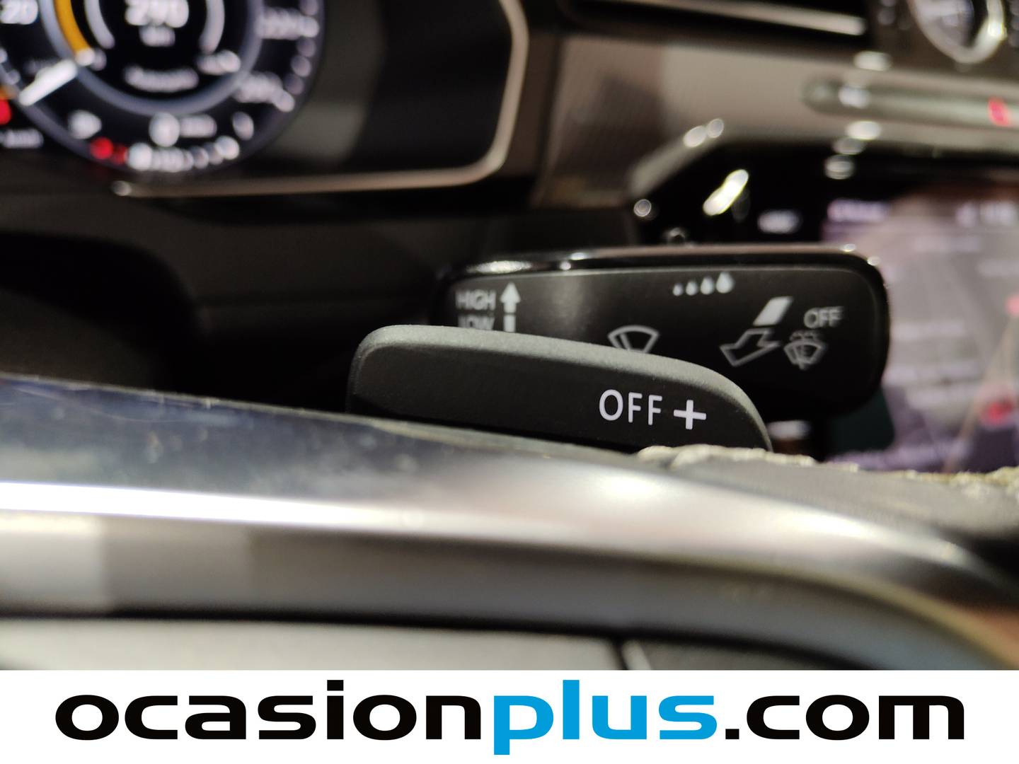 Volkswagen Arteon Volkswagen Arteon R-Line 2.0 TDI (150 CV) DSG seminuevo