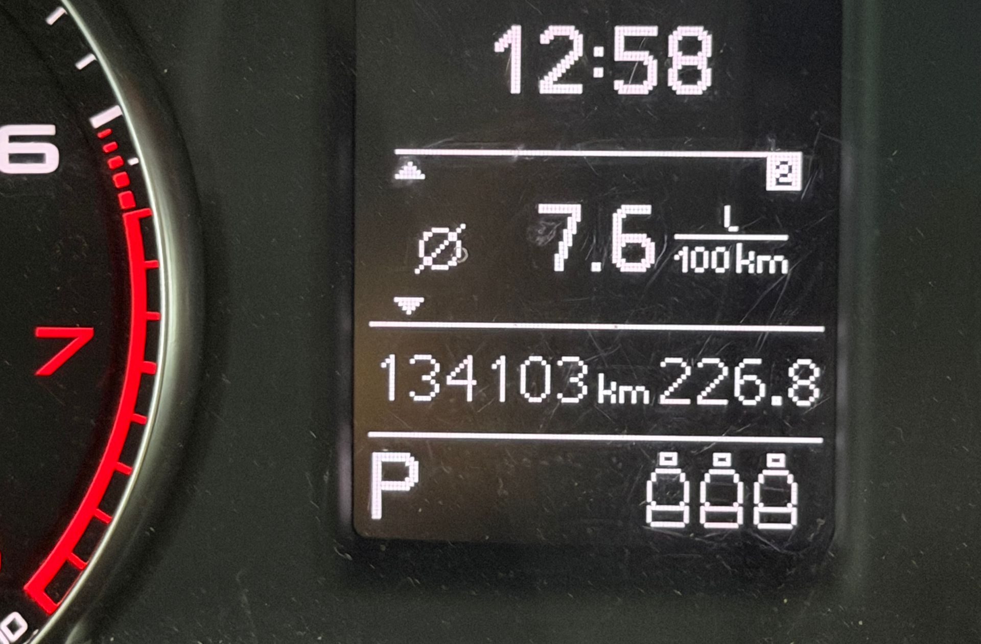 Audi A1 Sportback Attraction 1.0 TFSI S tronic Pack S-Line - foto 8