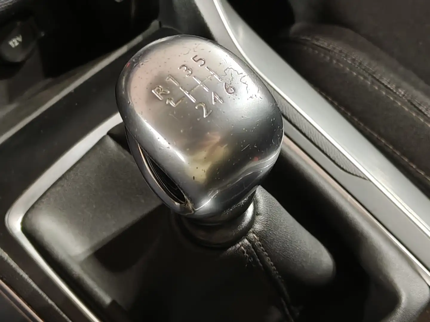 Foto Peugeot 308 Peugeot 308 BlueHDI 150 Allure (150 CV)