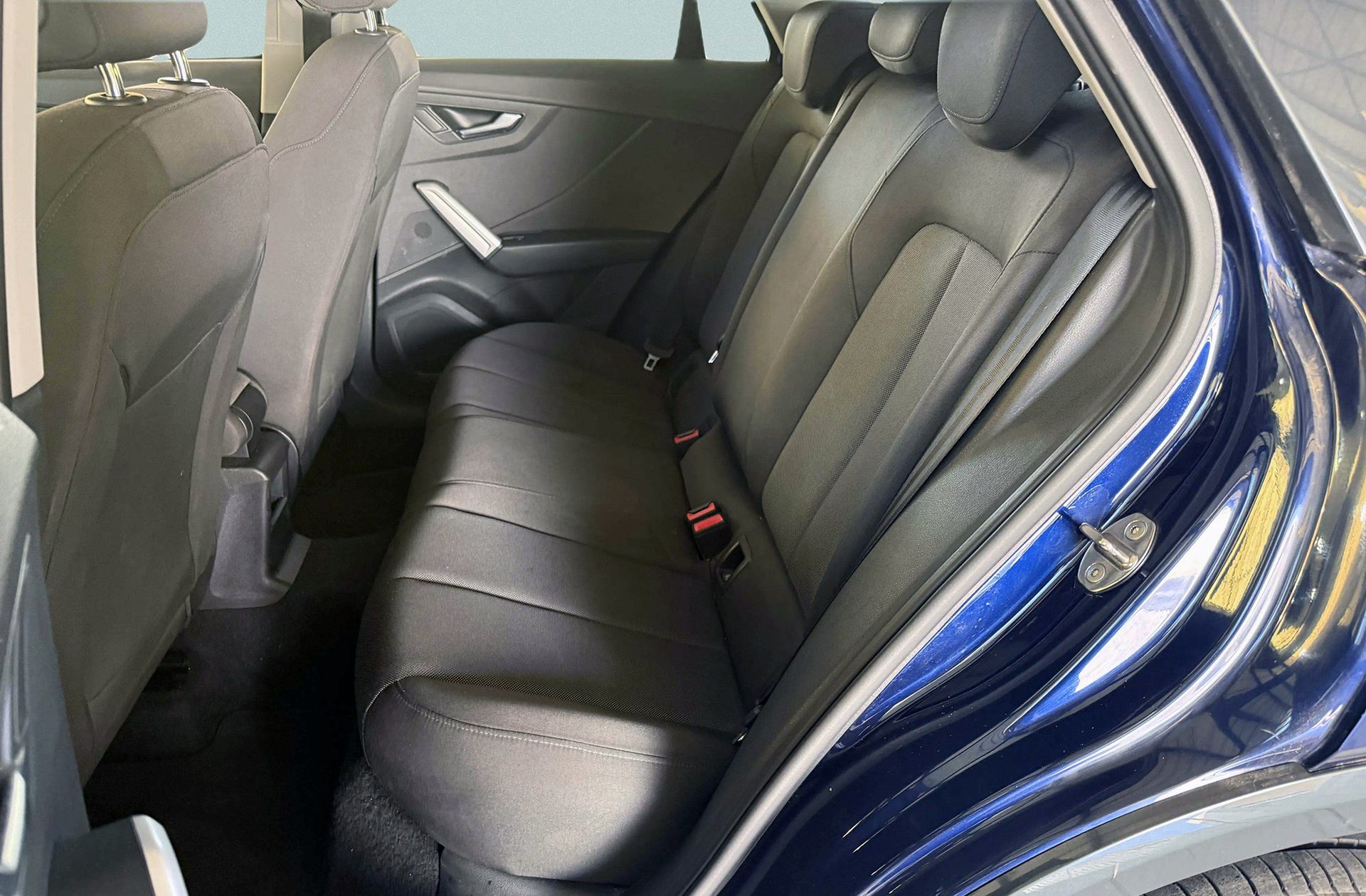 Audi Q2 Advanced 30 TFSI - foto 11
