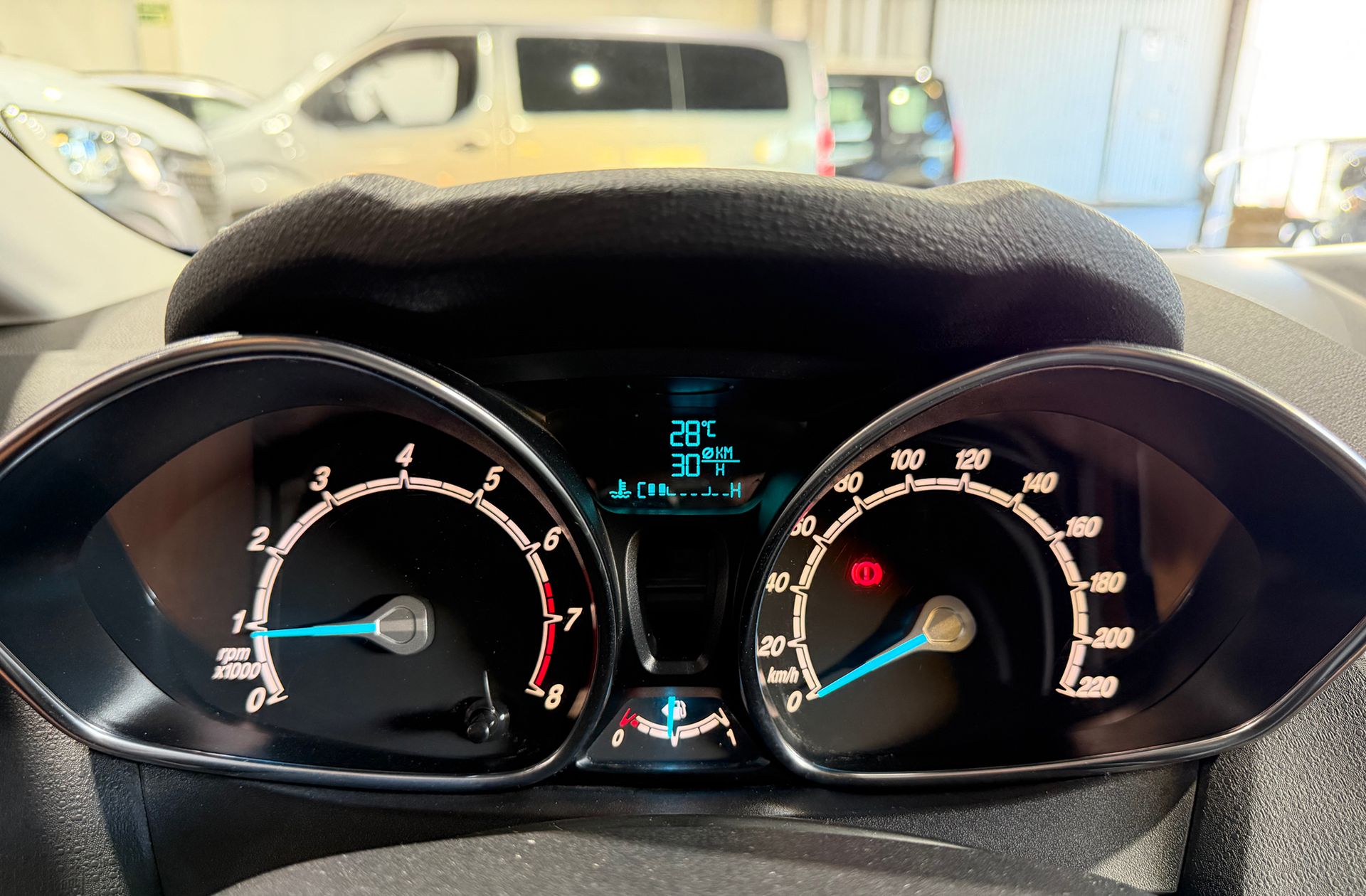 Ford Fiesta 1.0 EcoBoost Trend - foto 18