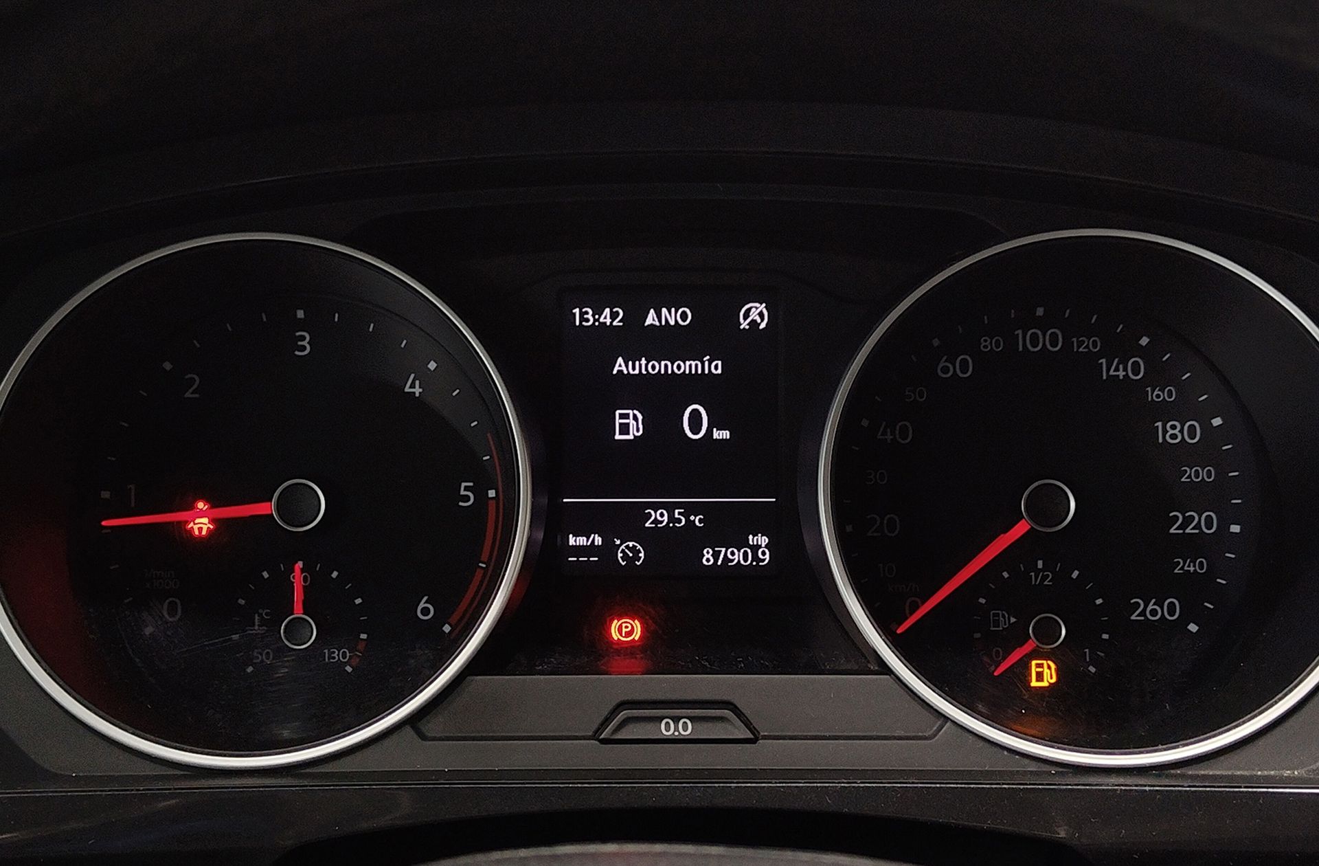 Volkswagen Tiguan Edition 2.0 TDI - foto 20