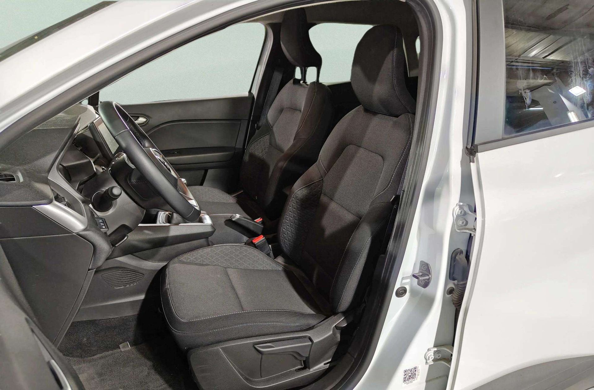 Mitsubishi ASX 130T MHEV Motion - foto 14