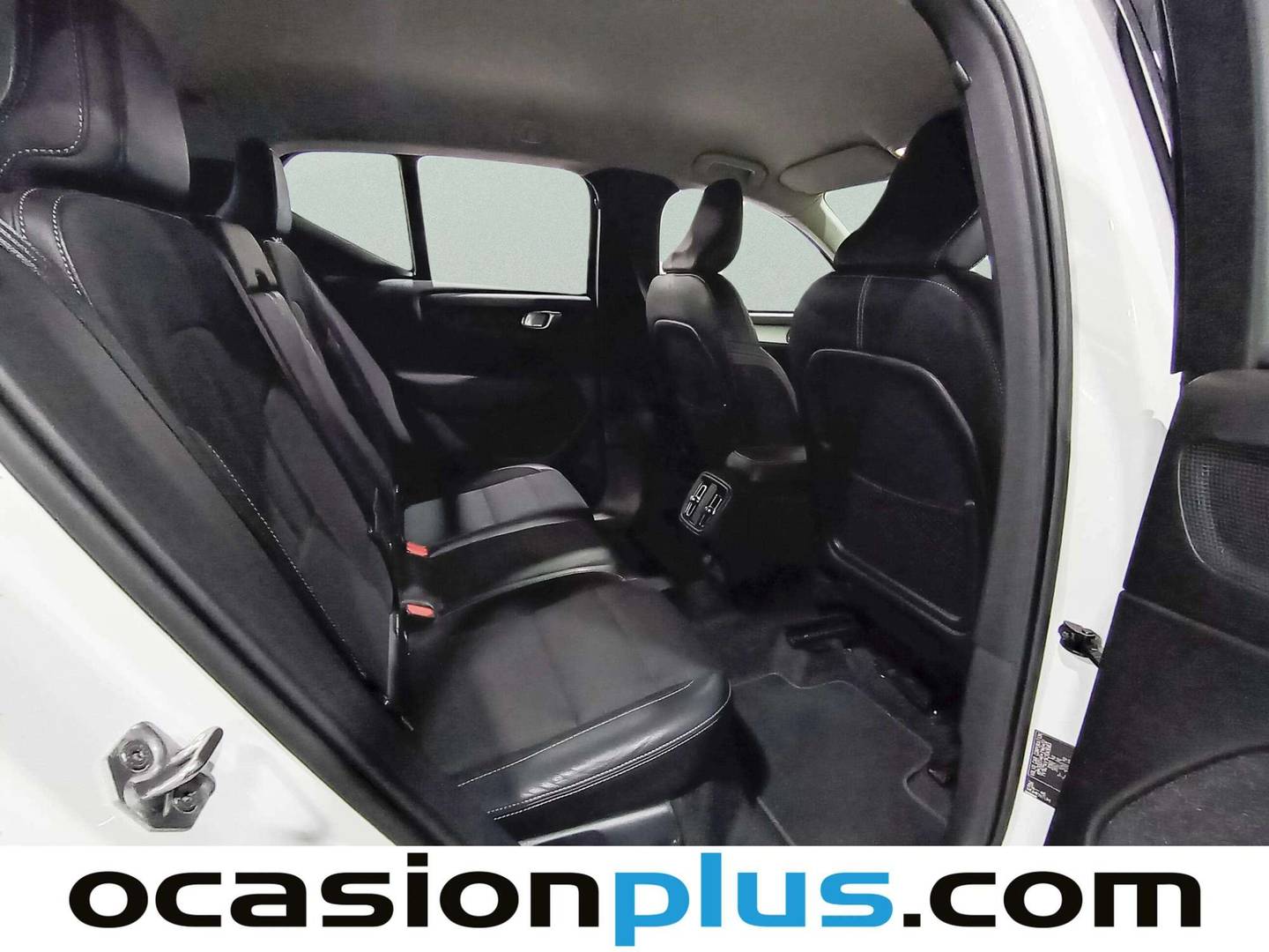 Foto Volvo XC40 Volvo XC40 T3 Momentum (156 CV)