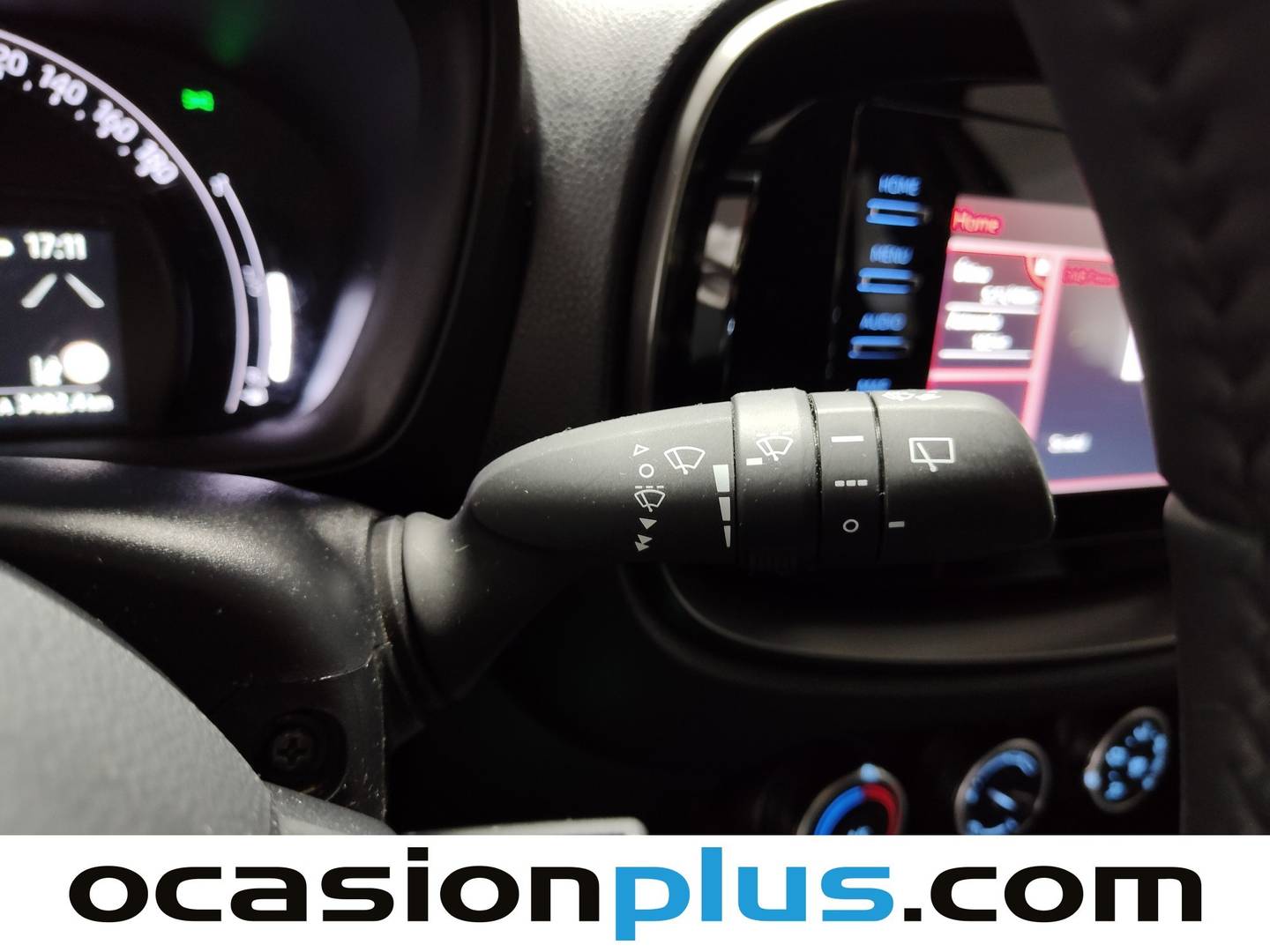 Foto Toyota Aygo X Cross Toyota Aygo X Cross 1.0 VVT-I Play (72 CV)